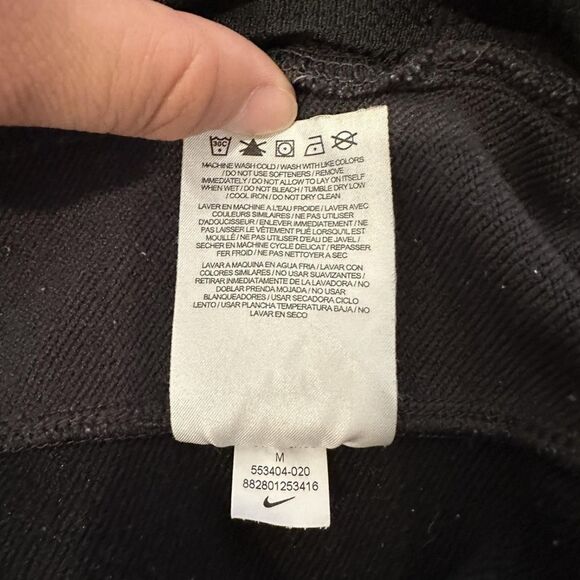 Nike Men's Black and Grey Zip Up Jacket - Picture 7 of 7